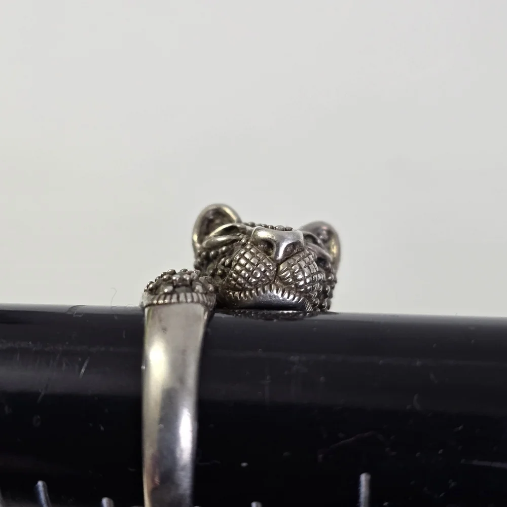 Elegant Sterling Silver 925 Panther Ring